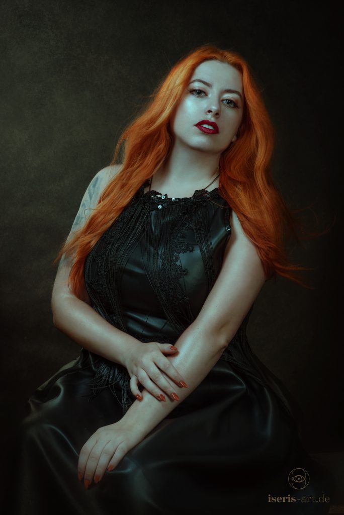 Malerisches Charakterportrait (mit digitalen Make Up) - Iseris - Art